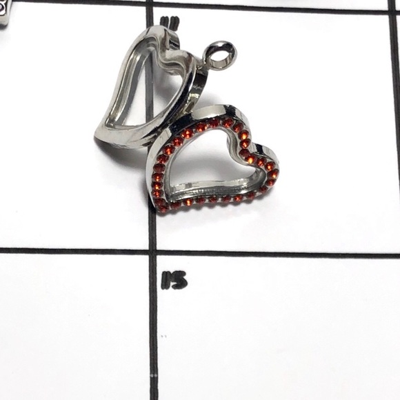 BL-#1.   Basic heart floating story lockets - Picture 5 of 10
